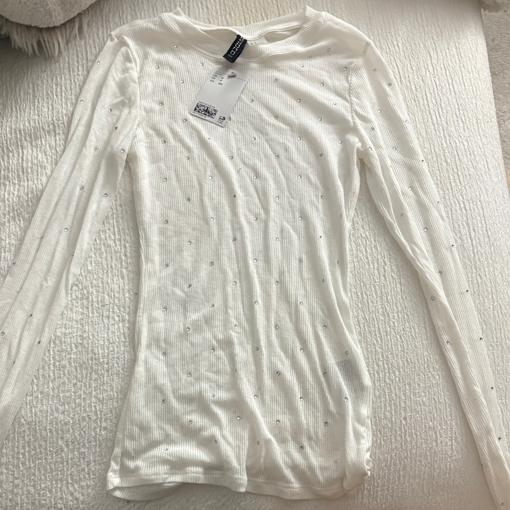 H&M White Long Sleeve Top with Rhinestones
